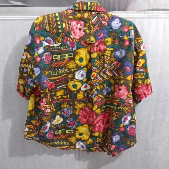 Blouse - Picture 2 of 3